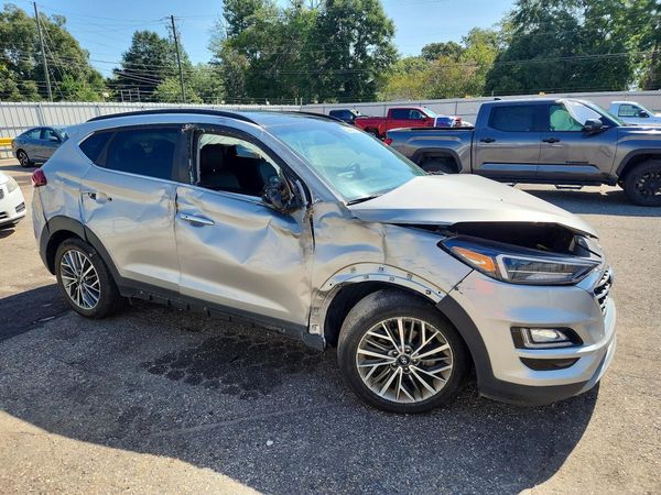 2020 HYUNDAI TUCSON