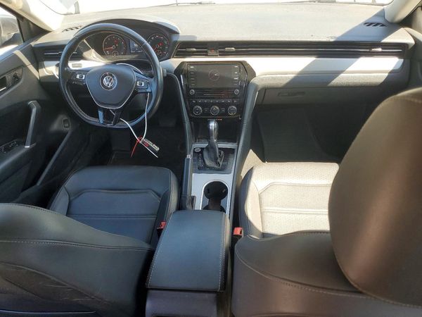 2020 VOLKSWAGEN PASSAT