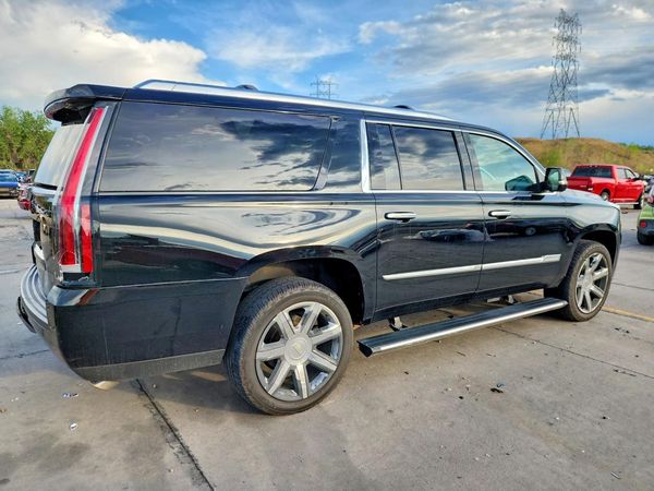 2016 CADILLAC ESCALADE ESV Premium