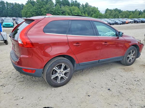 2013 VOLVO XC60