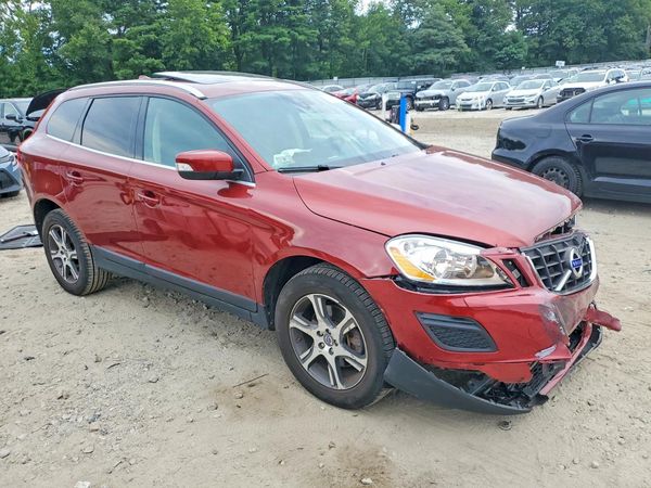 2013 VOLVO XC60