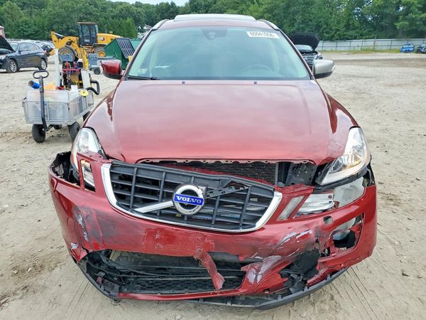 2013 VOLVO XC60