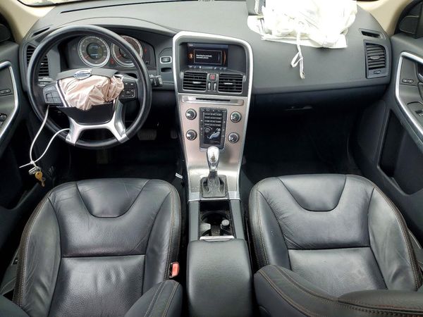 2013 VOLVO XC60