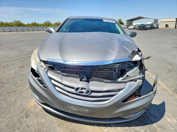 2013 HYUNDAI SONATA GLS/ GLS Popular