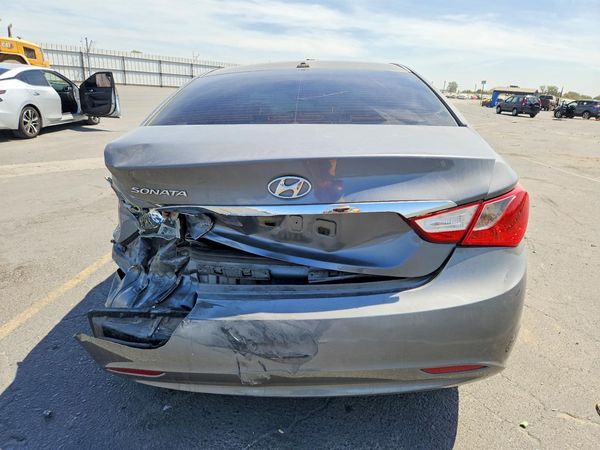 2013 HYUNDAI SONATA GLS/ GLS Popular