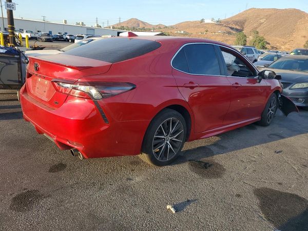 2023 TOYOTA CAMRY