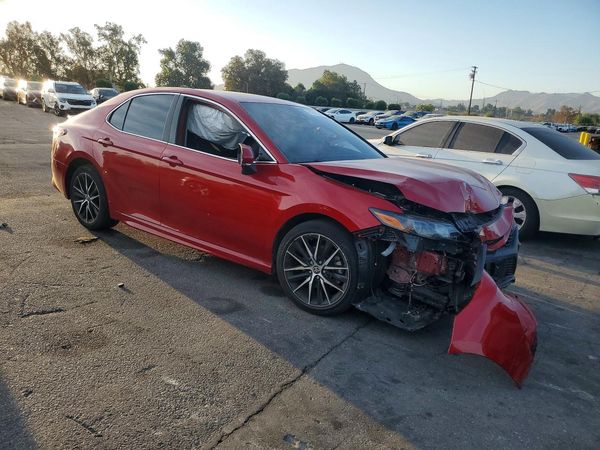 2023 TOYOTA CAMRY