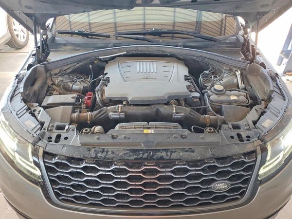 2018 LAND ROVER RANGE ROVER VELAR R-Dynamic SE
