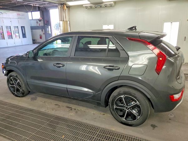2026 KIA NIRO LX