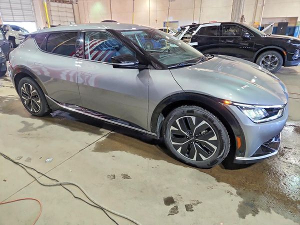 2024 KIA EV6 Light, Wind