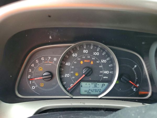 2015 TOYOTA RAV4