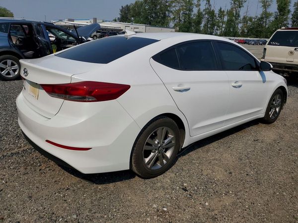 2017 HYUNDAI ELANTRA