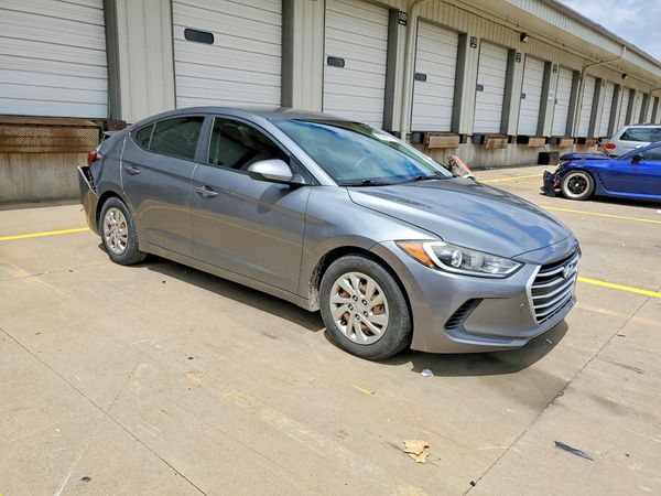 2017 HYUNDAI ELANTRA SE Base