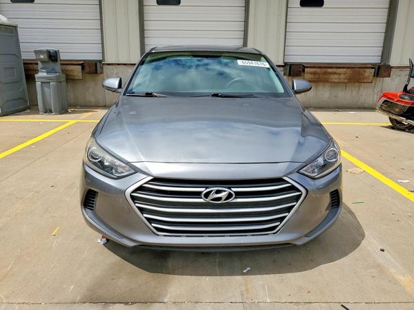 2017 HYUNDAI ELANTRA SE Base