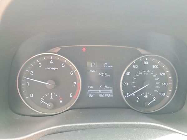 2017 HYUNDAI ELANTRA SE Base