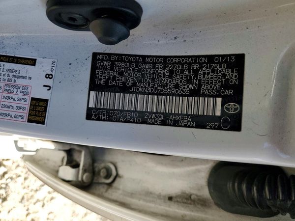 2013 TOYOTA PRIUS