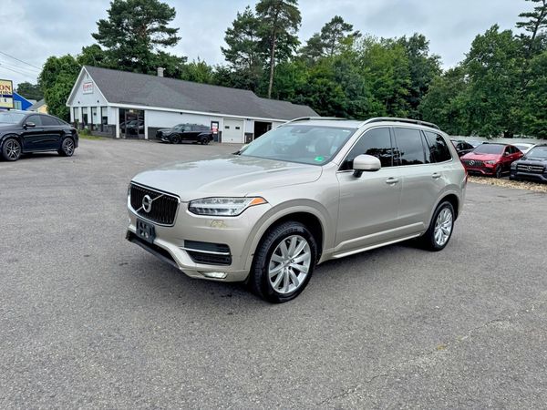 2018 VOLVO XC90