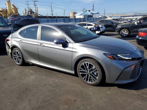 2026 TOYOTA CAMRY