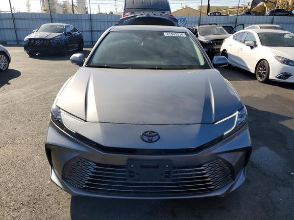2026 TOYOTA CAMRY