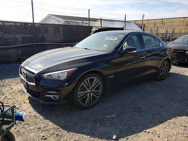 2016 INFINITI Q50