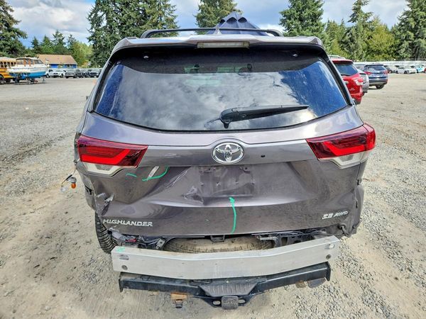 2019 TOYOTA HIGHLANDER SE/XLE