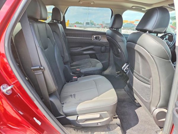 2021 KIA SORENTO SX, SXP