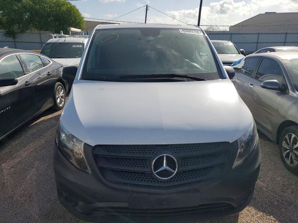 2020 MERCEDES-BENZ METRIS