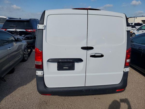 2020 MERCEDES-BENZ METRIS