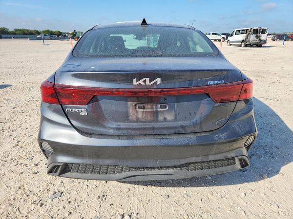 2022 KIA FORTE FE, LXS
