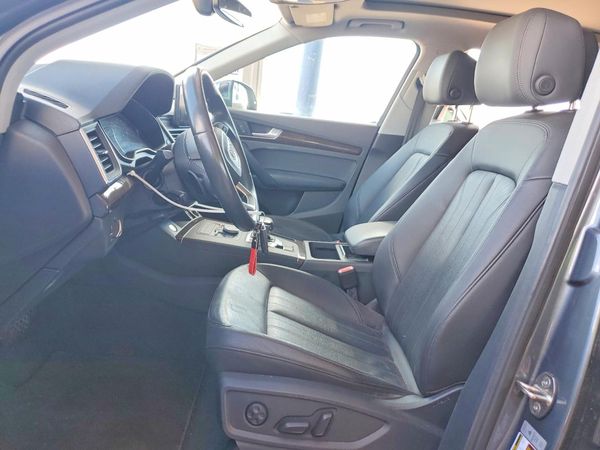 2019 AUDI Q5 quattro Premium