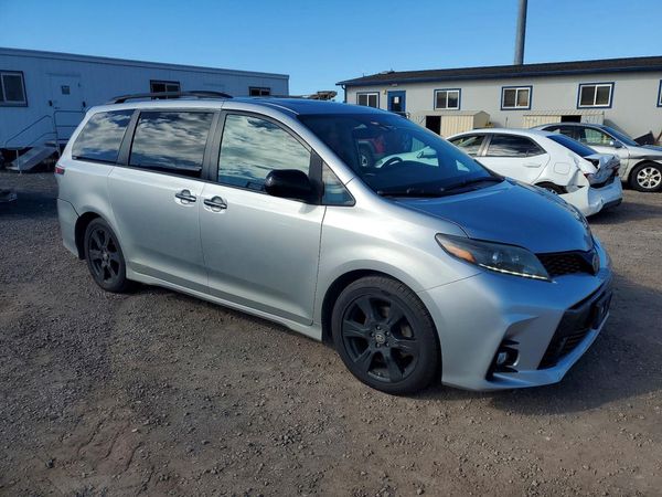 2020 TOYOTA SIENNA