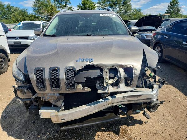 2017 JEEP CHEROKEE LATITUDE 4X4
