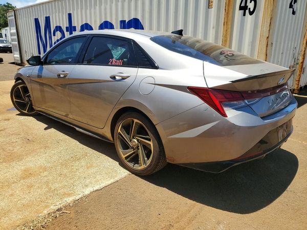 2023 HYUNDAI ELANTRA