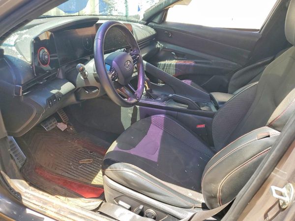 2023 HYUNDAI ELANTRA