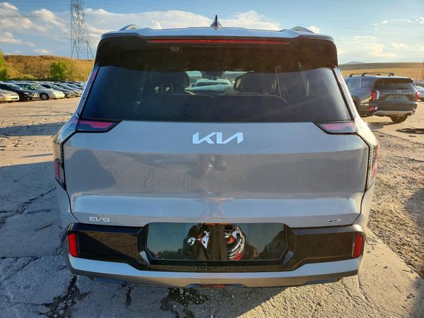 2026 KIA EV9