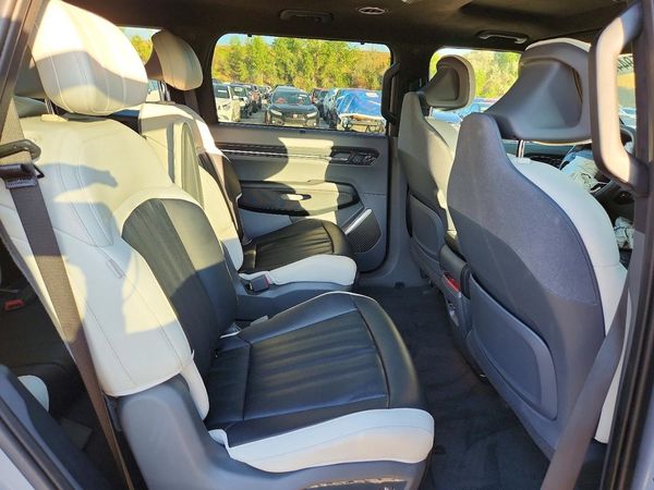 2026 KIA EV9
