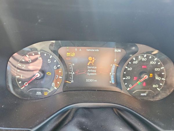 2015 JEEP CHEROKEE Sport