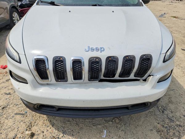 2015 JEEP CHEROKEE Sport