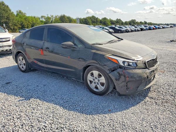 2017 KIA FORTE
