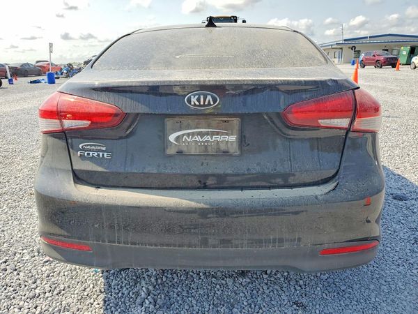 2017 KIA FORTE