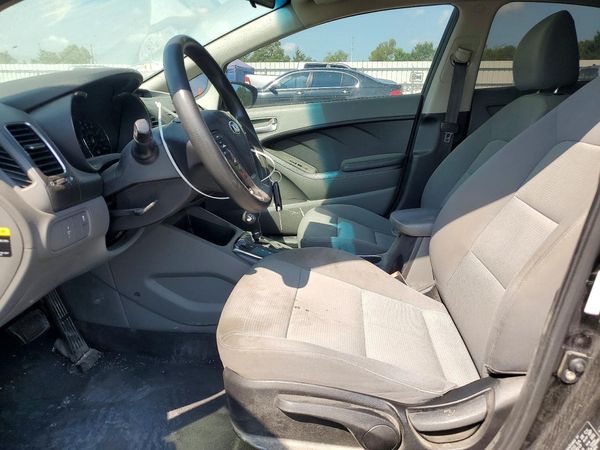 2017 KIA FORTE