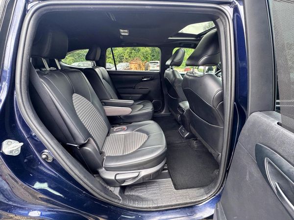 2021 TOYOTA HIGHLANDER XSE Nav & JBL