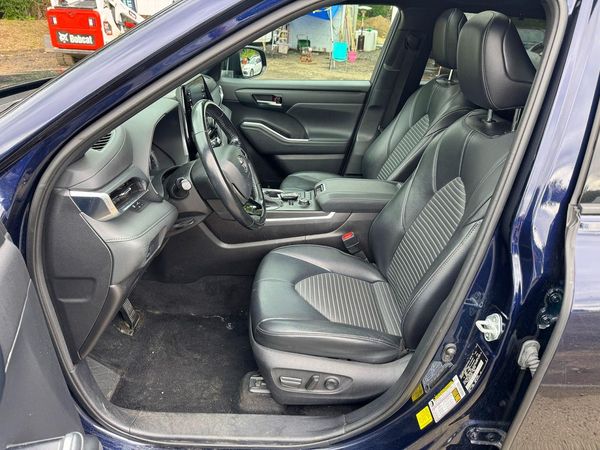 2021 TOYOTA HIGHLANDER XSE Nav & JBL