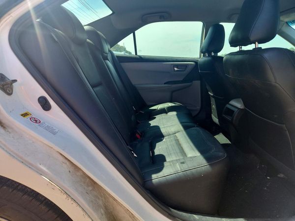 2015 TOYOTA CAMRY