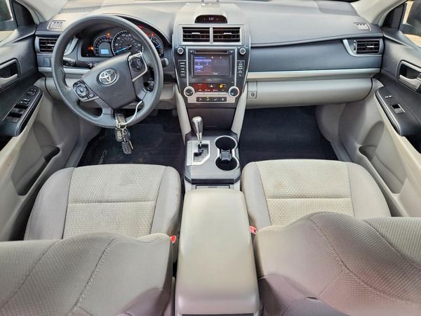 2014 TOYOTA CAMRY
