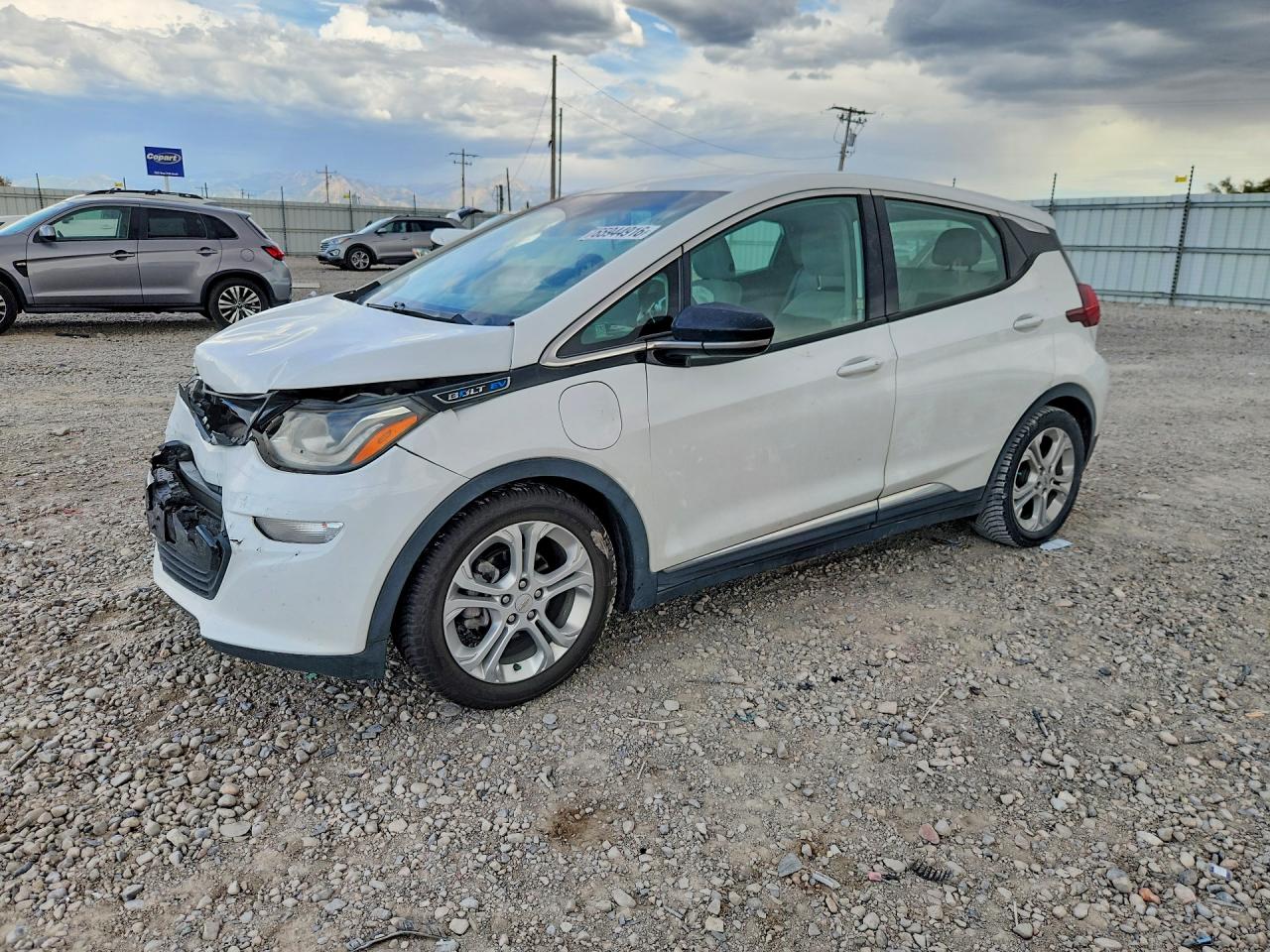 2017 CHEVROLET BOLT LT — Front 3/4