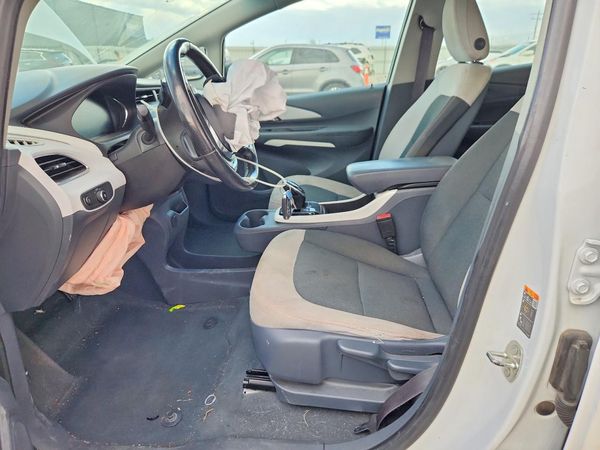 2017 CHEVROLET BOLT LT — DENT