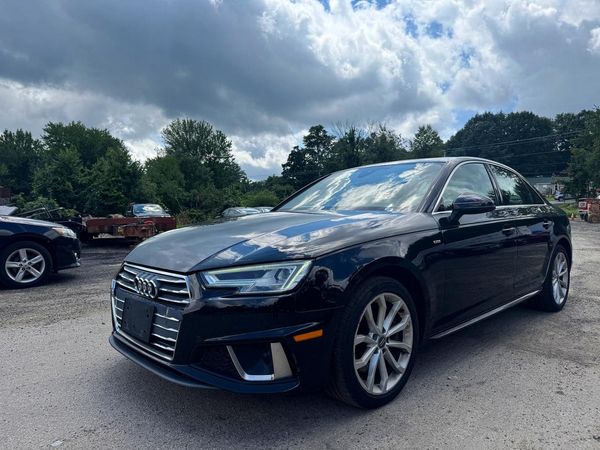 2019 AUDI A4 quattro Premium Plus