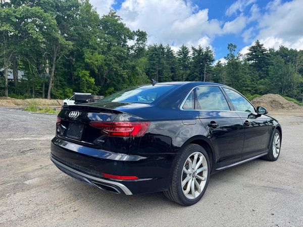 2019 AUDI A4 quattro Premium Plus