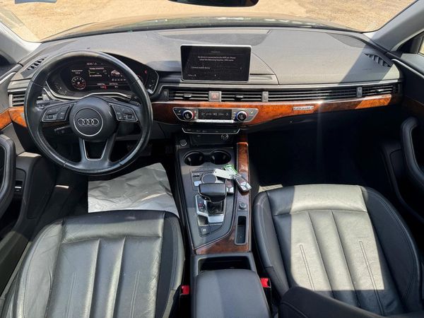 2019 AUDI A4 quattro Premium Plus